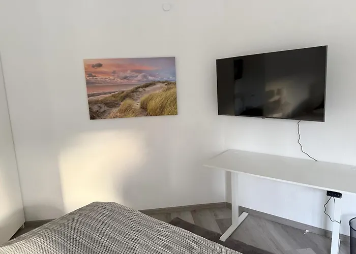 Zentral Gelegene Mit Gemeinschaftskueche Und -bad * Herne