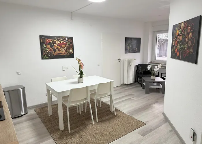 Apartamento Zentral Gelegene Mit Gemeinschaftskueche Und -bad