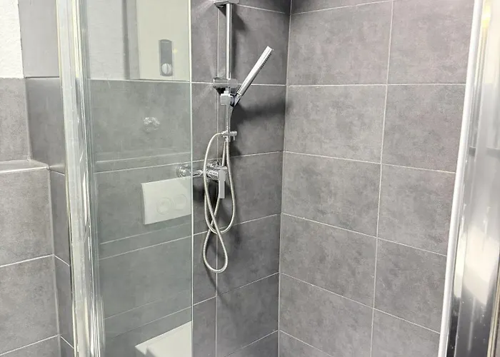 Zentral Gelegene Mit Gemeinschaftskueche Und -bad Lejlighed